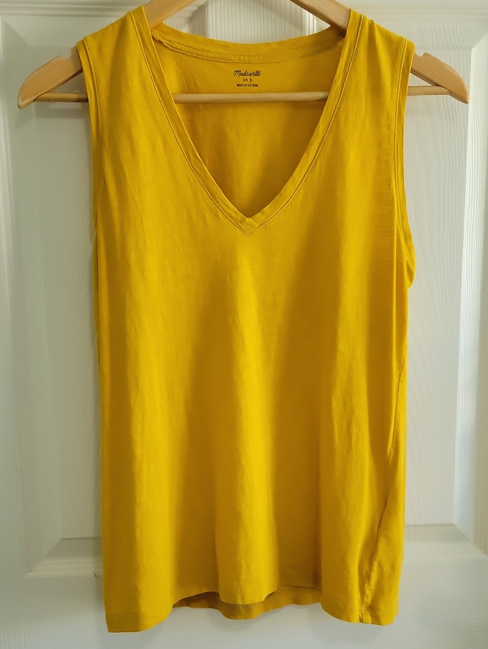 Madewell Sleeveless VNeck Tank S Mustard 100% Cotton Like New
